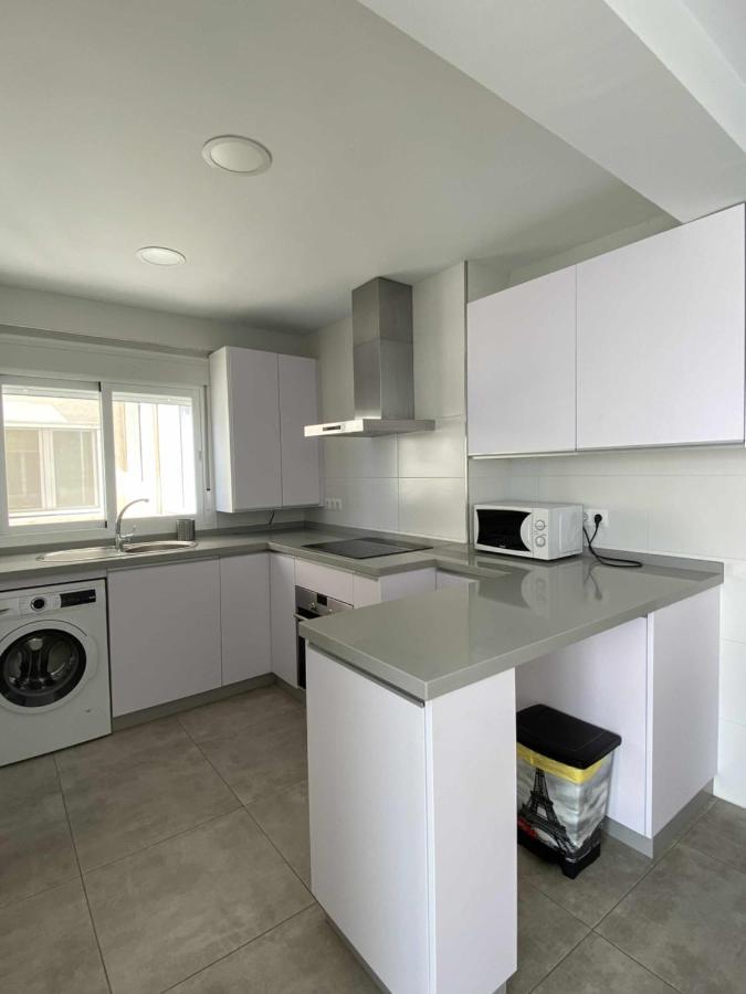 Apartamento 2 Habitaciones Frontal Al Mar 3 Torre Del Mar Kültér fotó