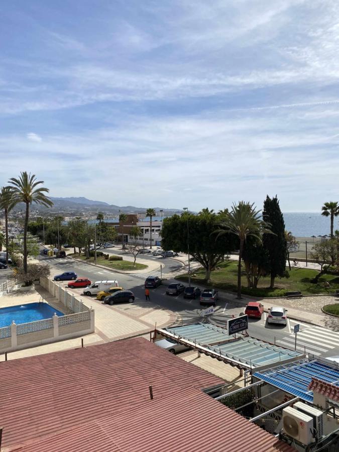 Apartamento 2 Habitaciones Frontal Al Mar 3 Torre Del Mar Kültér fotó