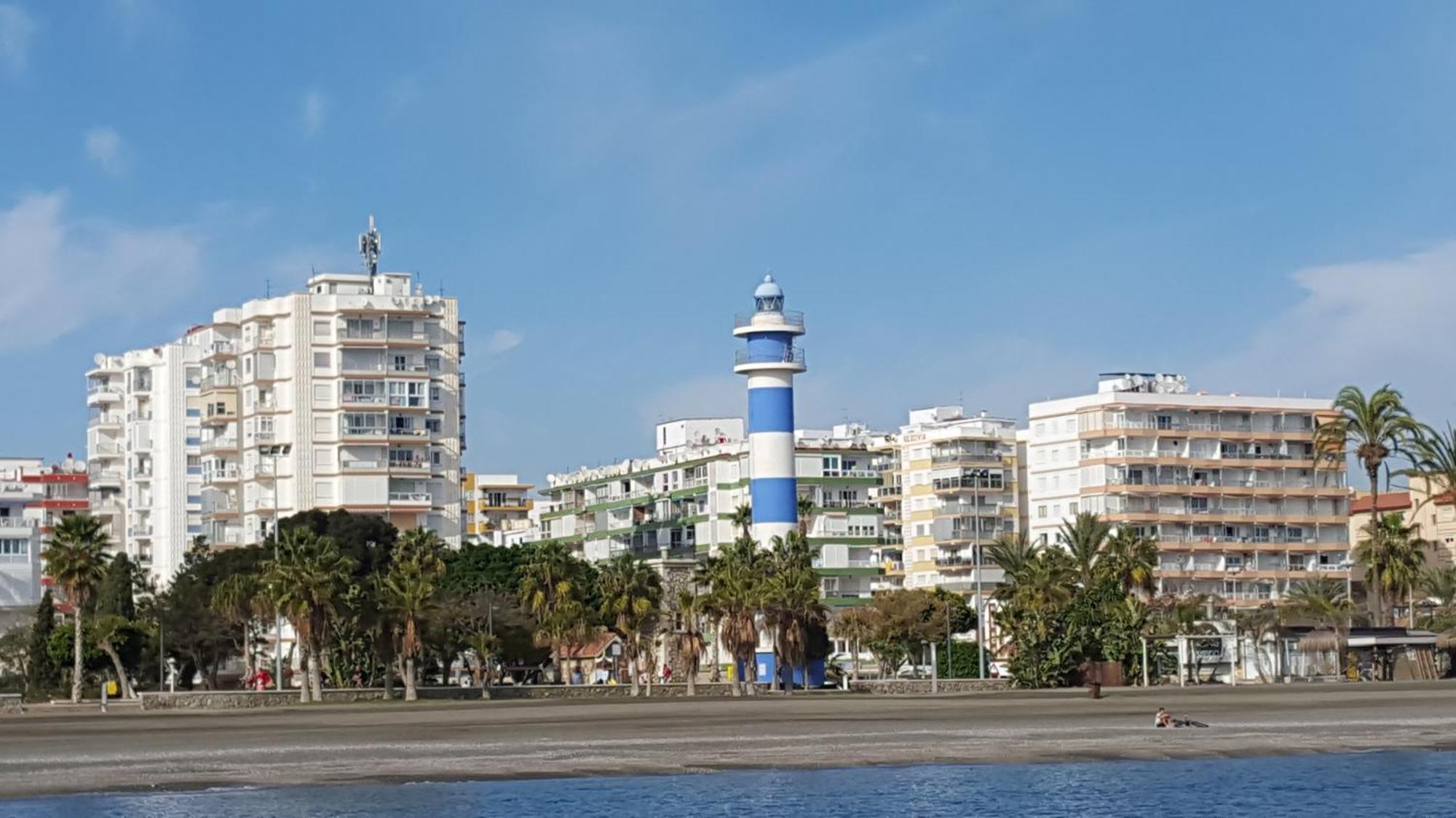 Apartamento 2 Habitaciones Frontal Al Mar 3 Torre Del Mar Kültér fotó